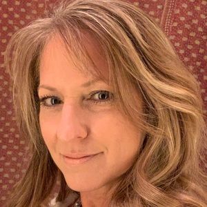Meet your Posher, Pamela